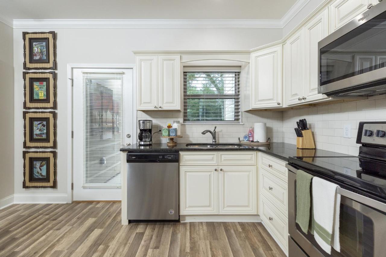 Modern Cades Cove Condo W Community Pool Townsend Esterno foto