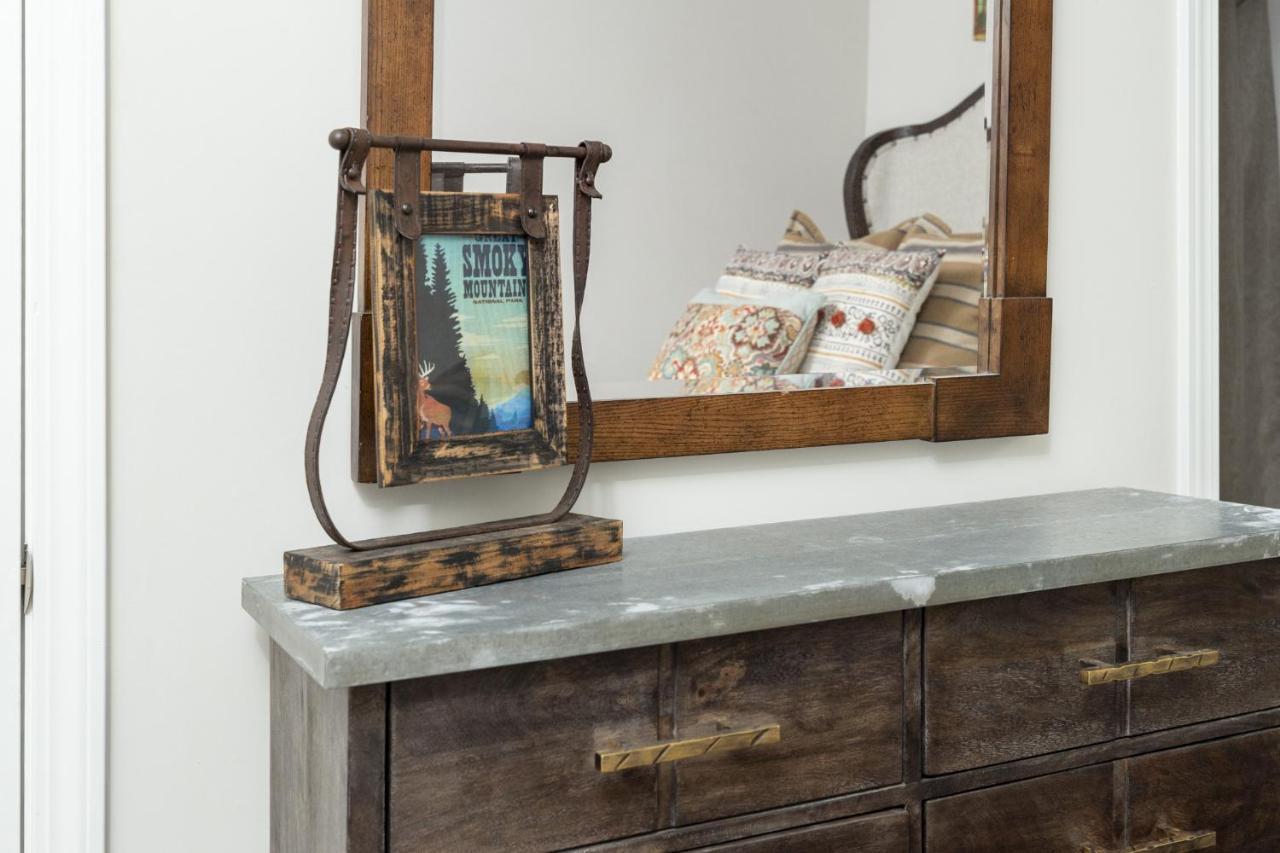 Modern Cades Cove Condo W Community Pool Townsend Esterno foto